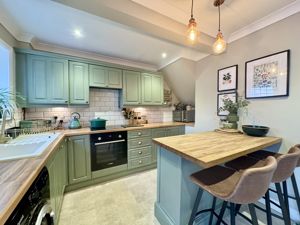 Photo 14- click for photo gallery